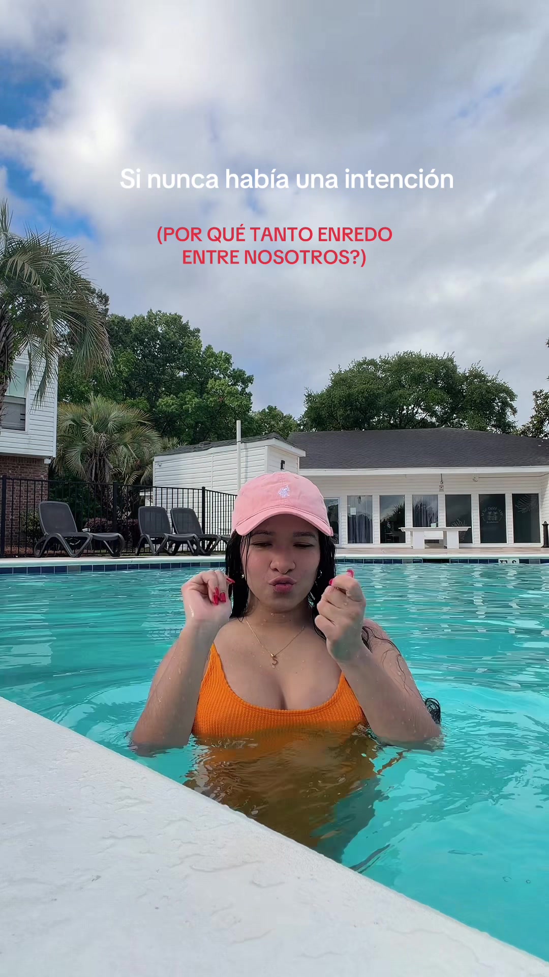 @𝓢𝓬𝓪𝓻𝓵𝓮𝓽🎀