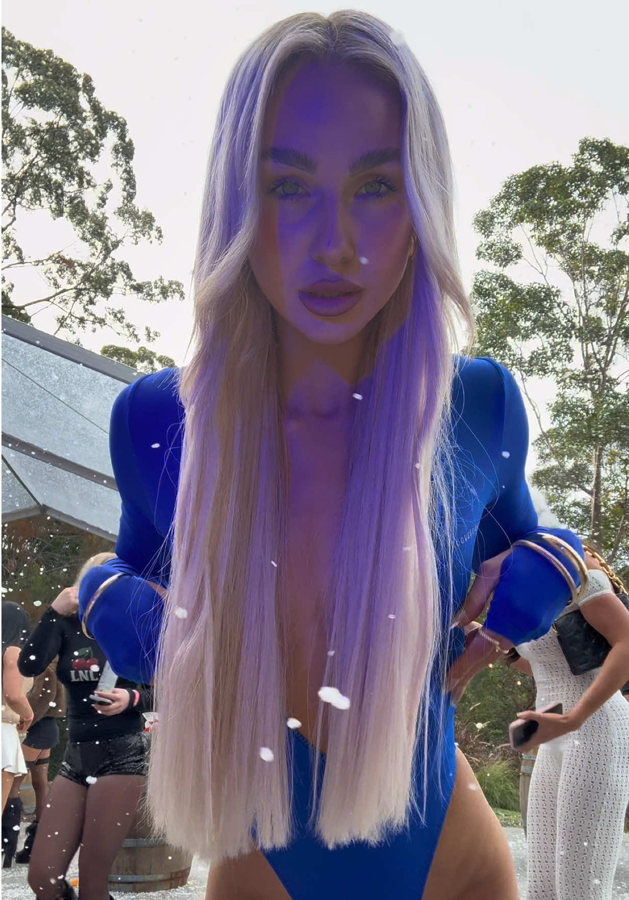 @lizahoffman_