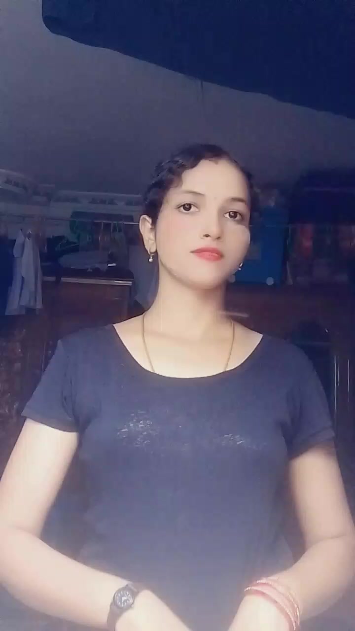 @&pound;,,A၊ T&bull;&pound;