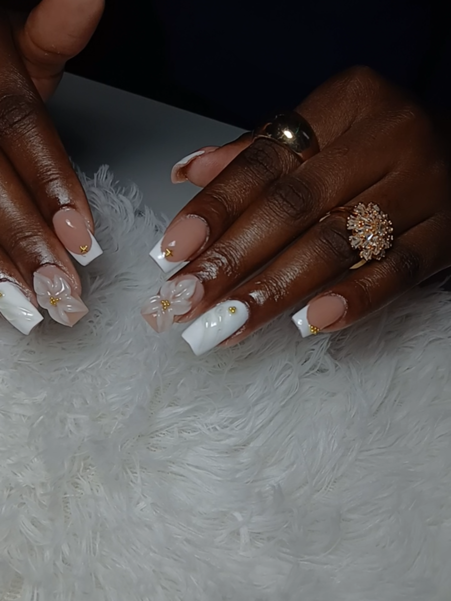 @Thayana'sBeauty(nails&brows +)