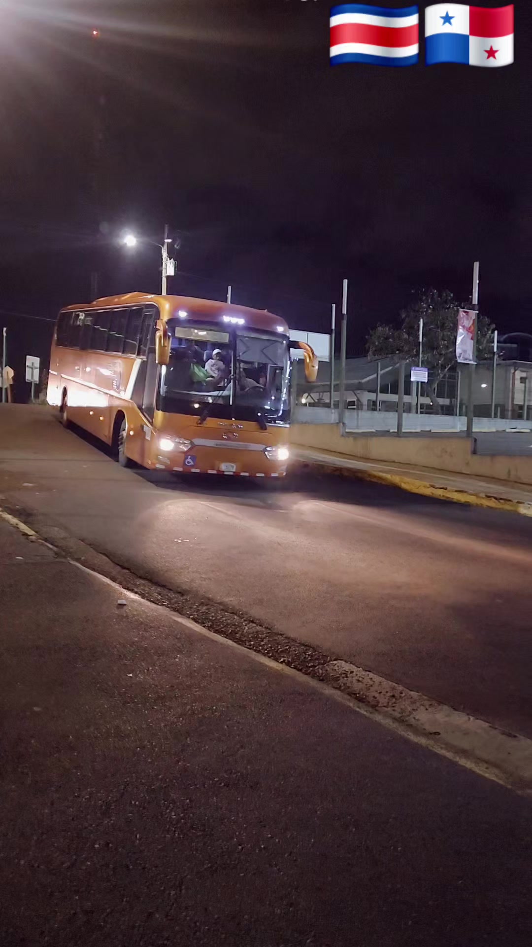 @Buses Tracopa 🇨🇷🇵🇦