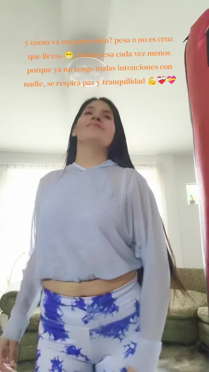 @HELEN❣️ 🐝🦋 RAYO DE LUZ 🦋🐝