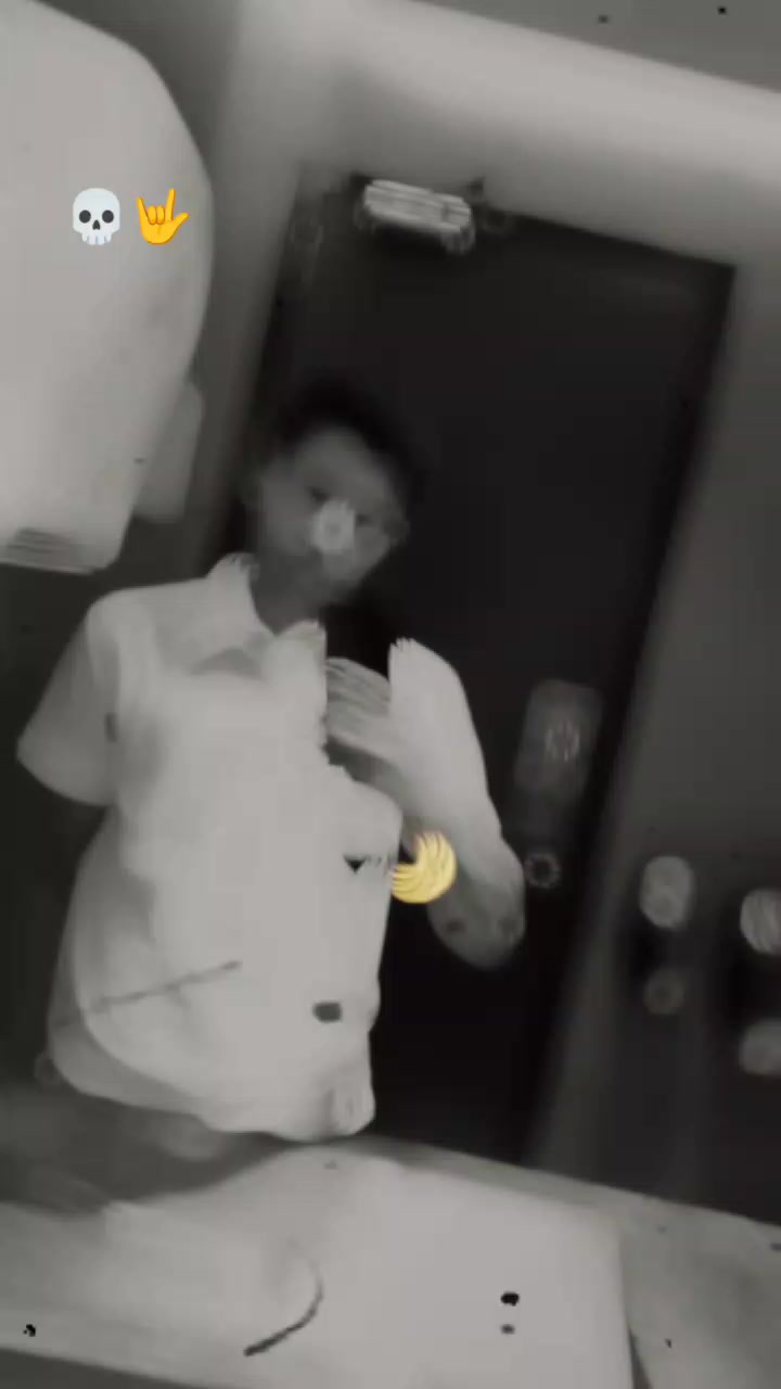 @💪('ω'💪)𝔹𝕒𝕕𝔹𝕠𝕚👈❤️🩹😈