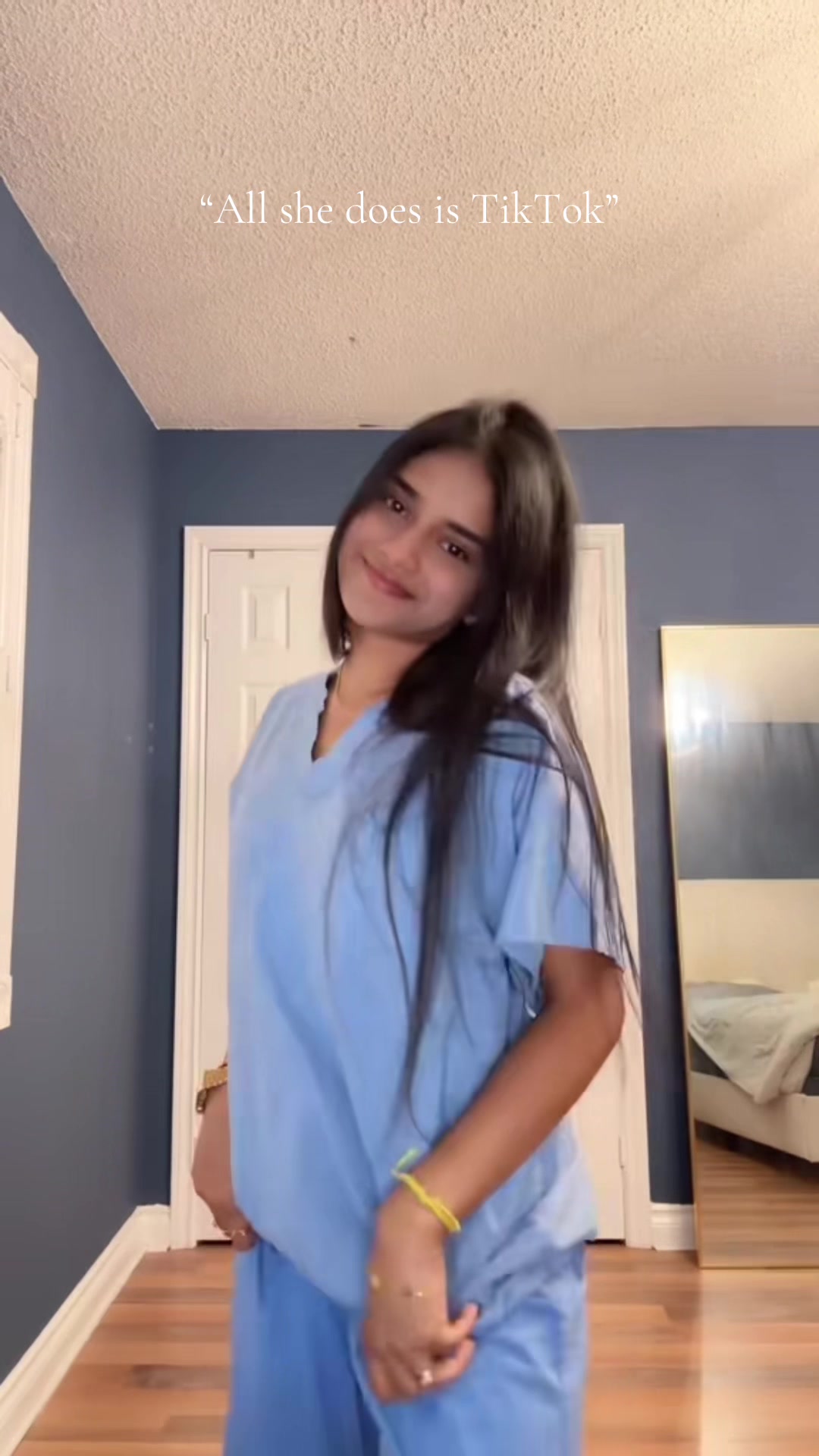 @elakiyaak8