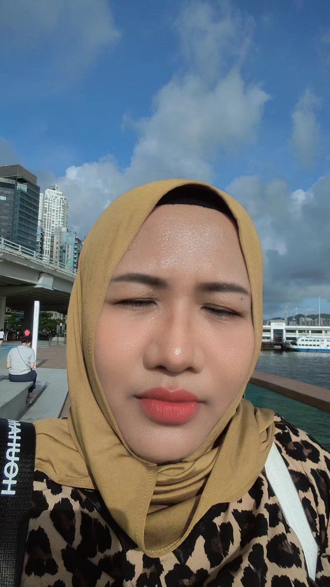 @MoMkU GeMoY