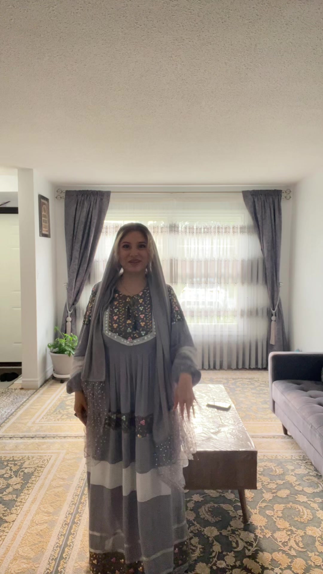 @zara.zari