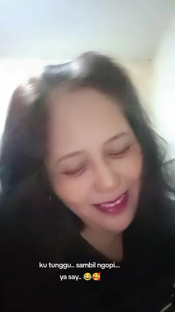 @Rj