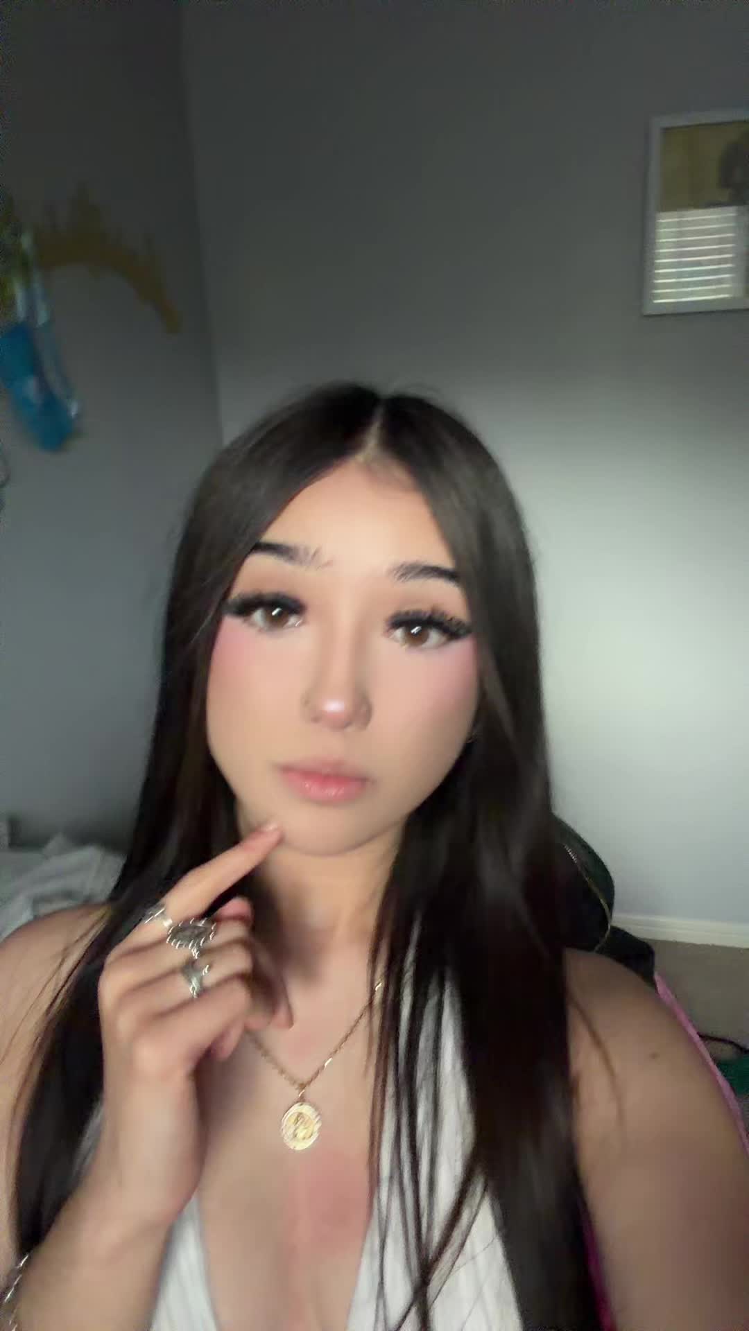 @Yoly
