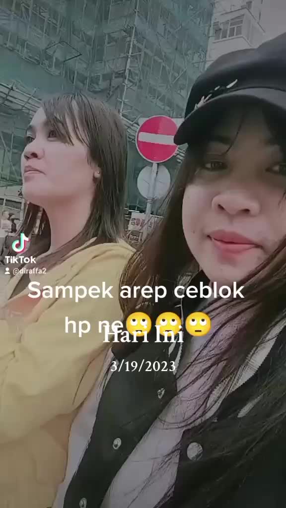 @putri endel 😜🤣😂