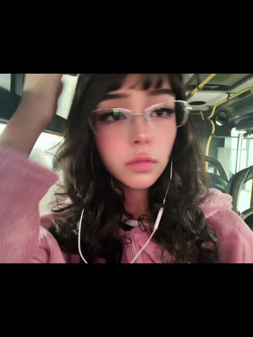 @໒ tay ა