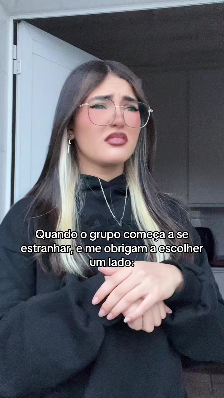 @VickyOlliveira