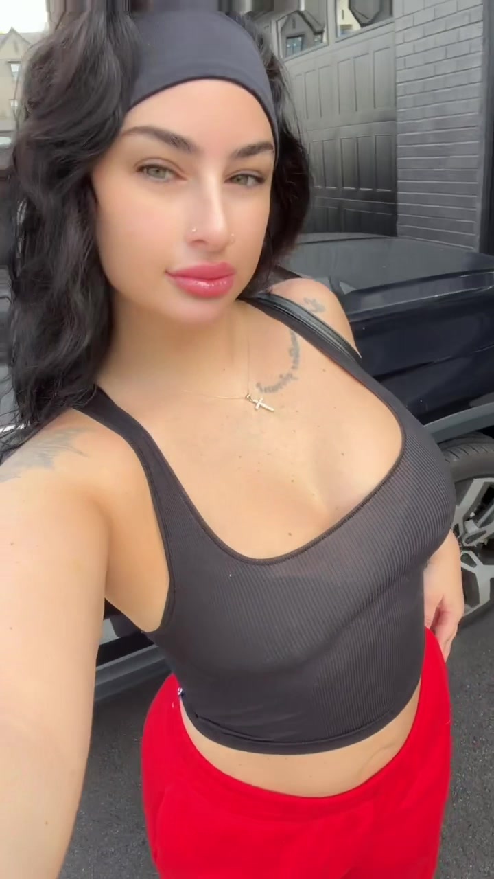 @Vi_Love_