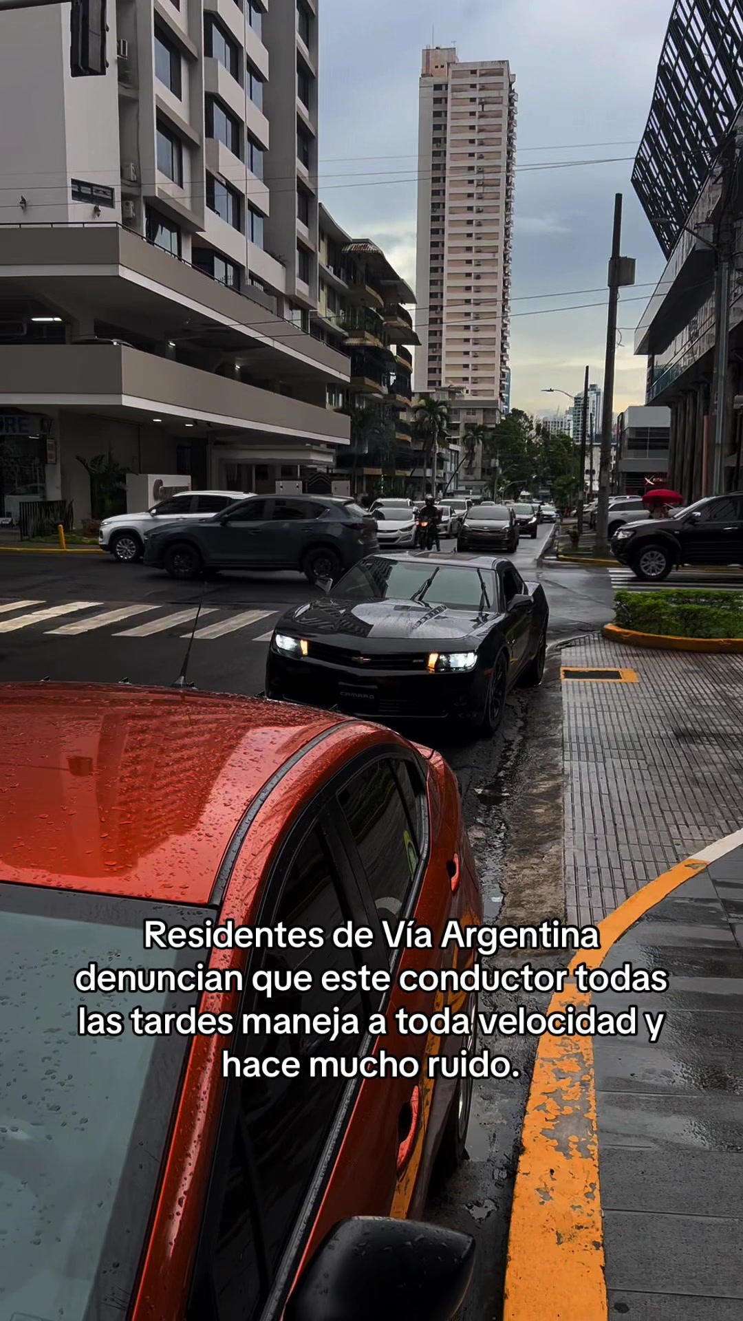 @Red Camaro👺