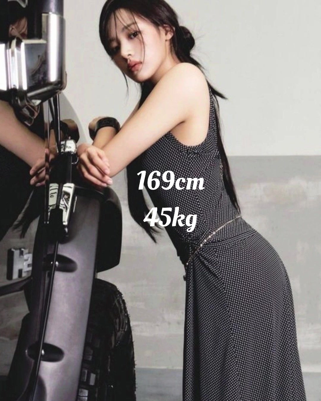 @김건우