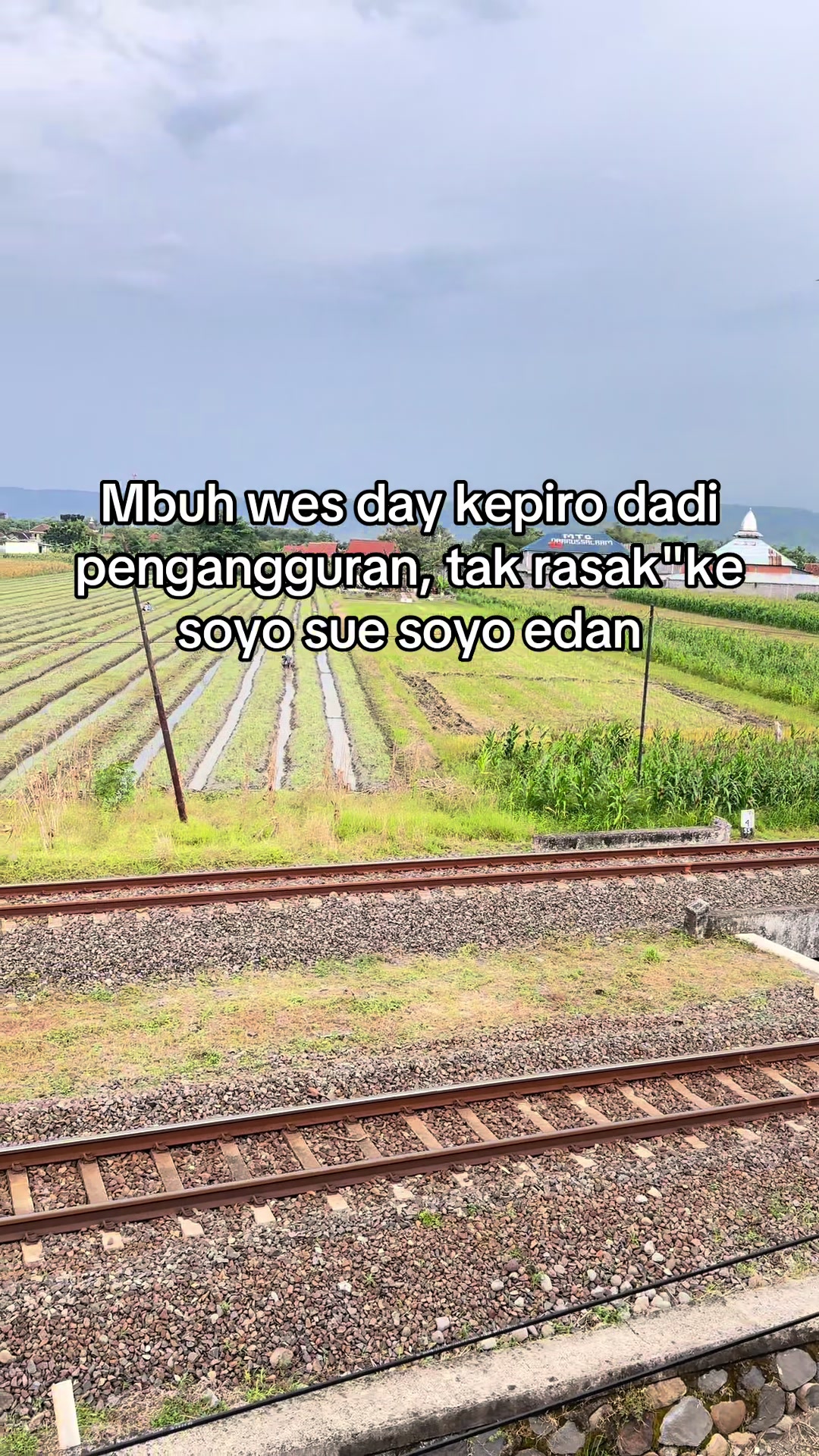 @INDAH ✨
