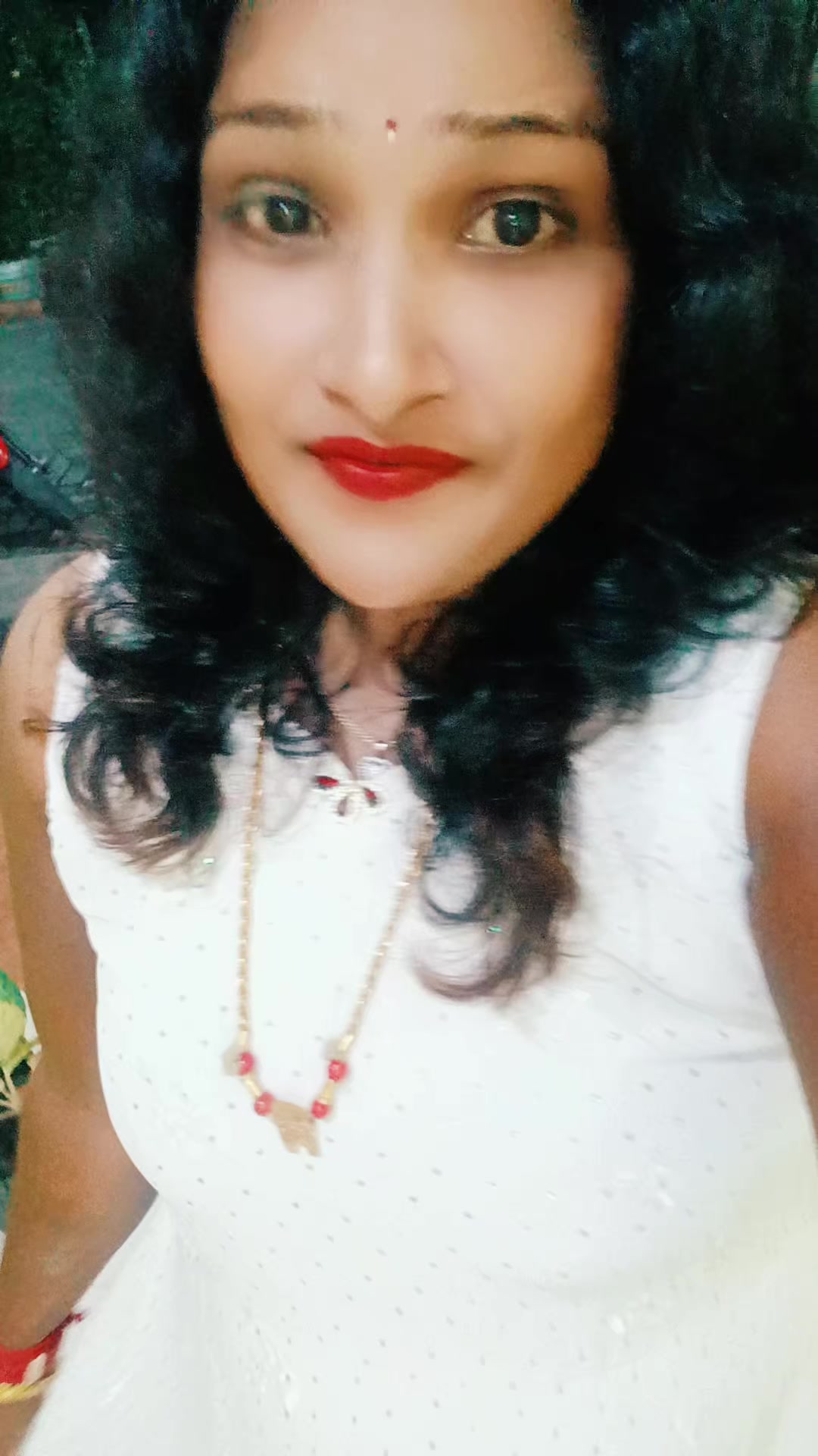 @நிஷா குட்டி