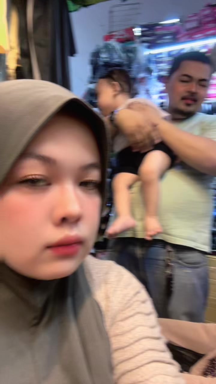 @AMNAH🛒