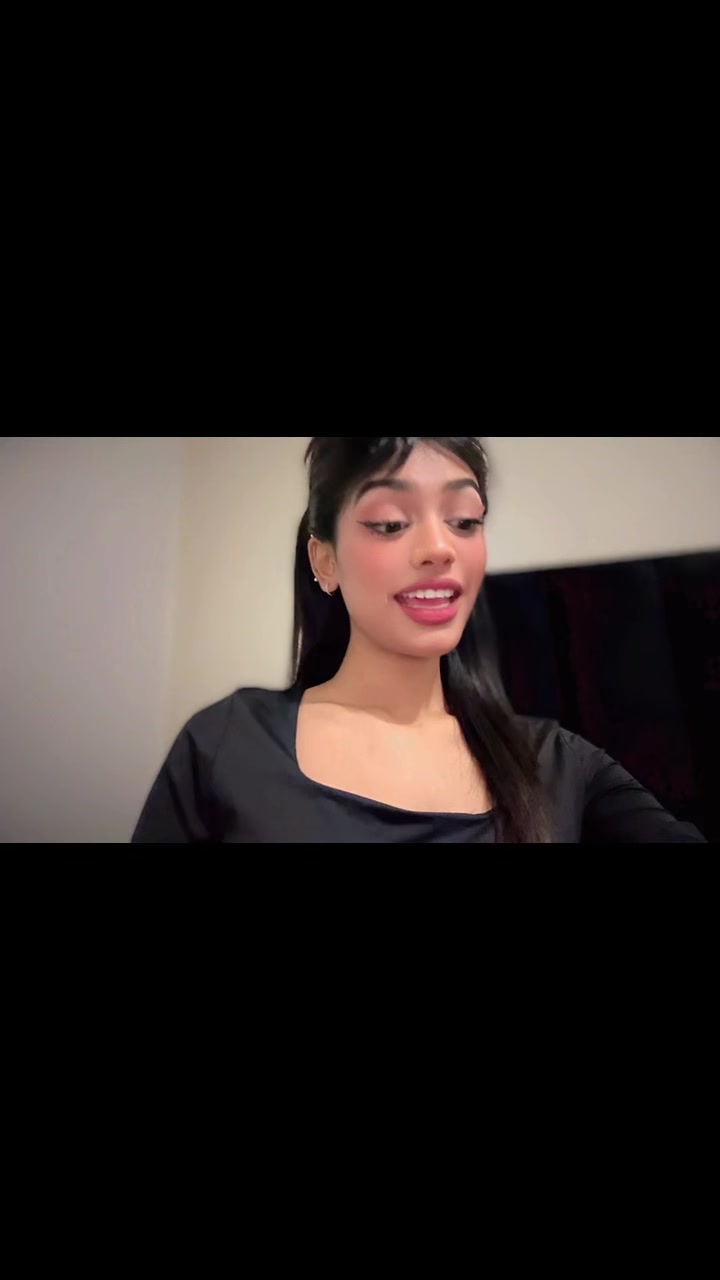 @the_official_haniya