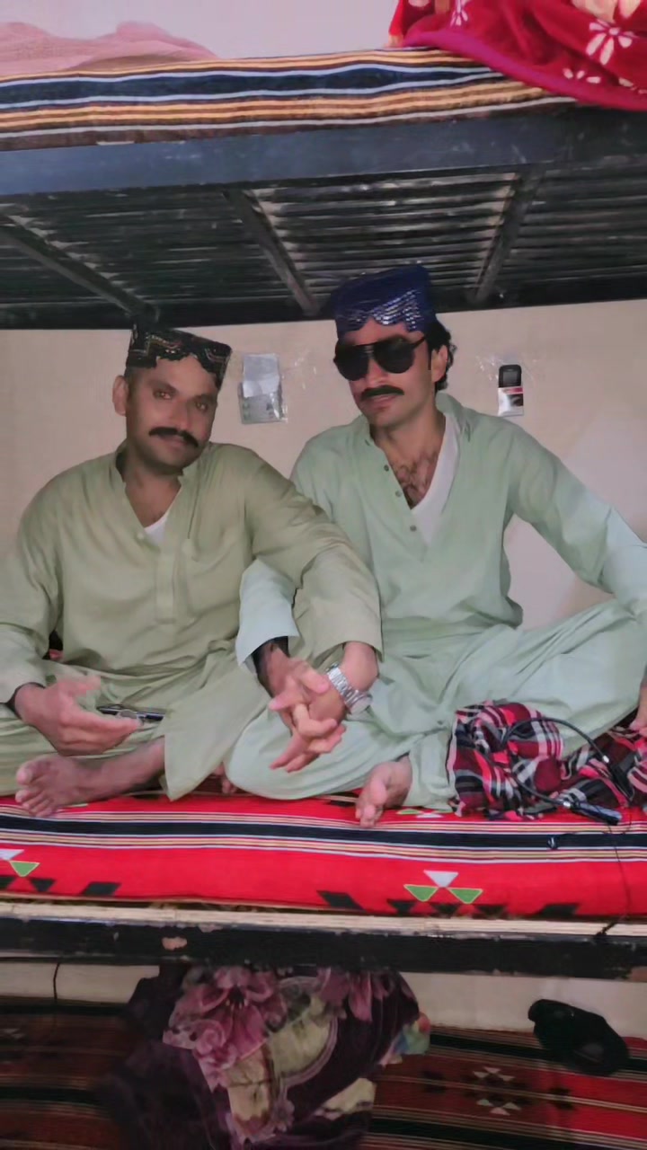 @🇦🇪✈️🇵🇰کنگ بوس سرور جکرانی