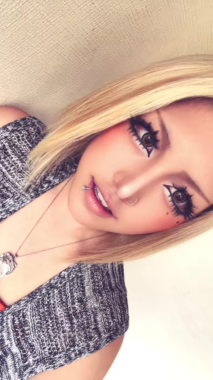 @𝗥 𝗔 𝗡 . 🌺