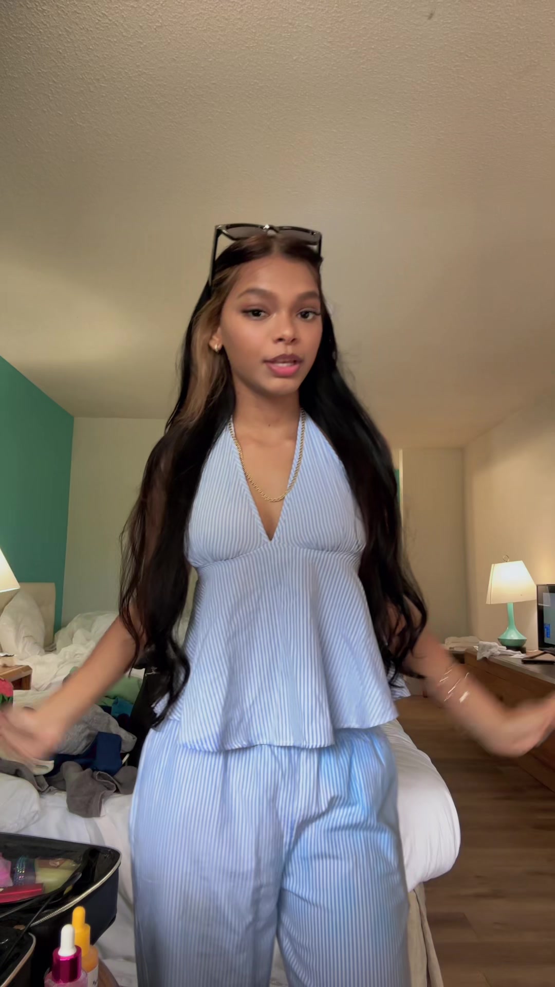 @𝐭𝐡𝐞𝐲𝐥𝐮𝐯.𝐫𝐢𝐫𝐢