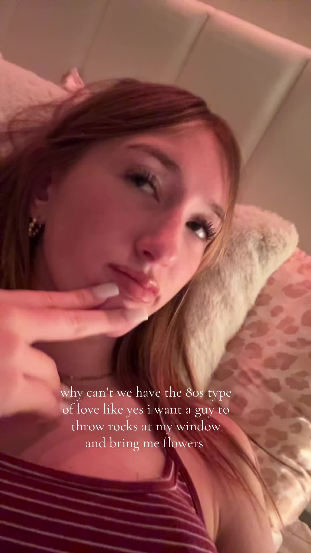 @???