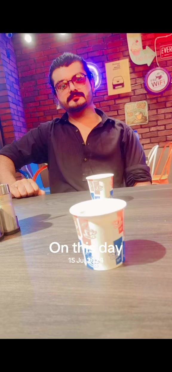 @🇵🇰arifjan786🇦🇪