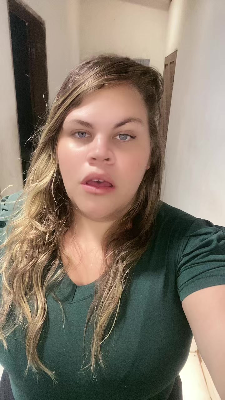 @Babi Nunes***