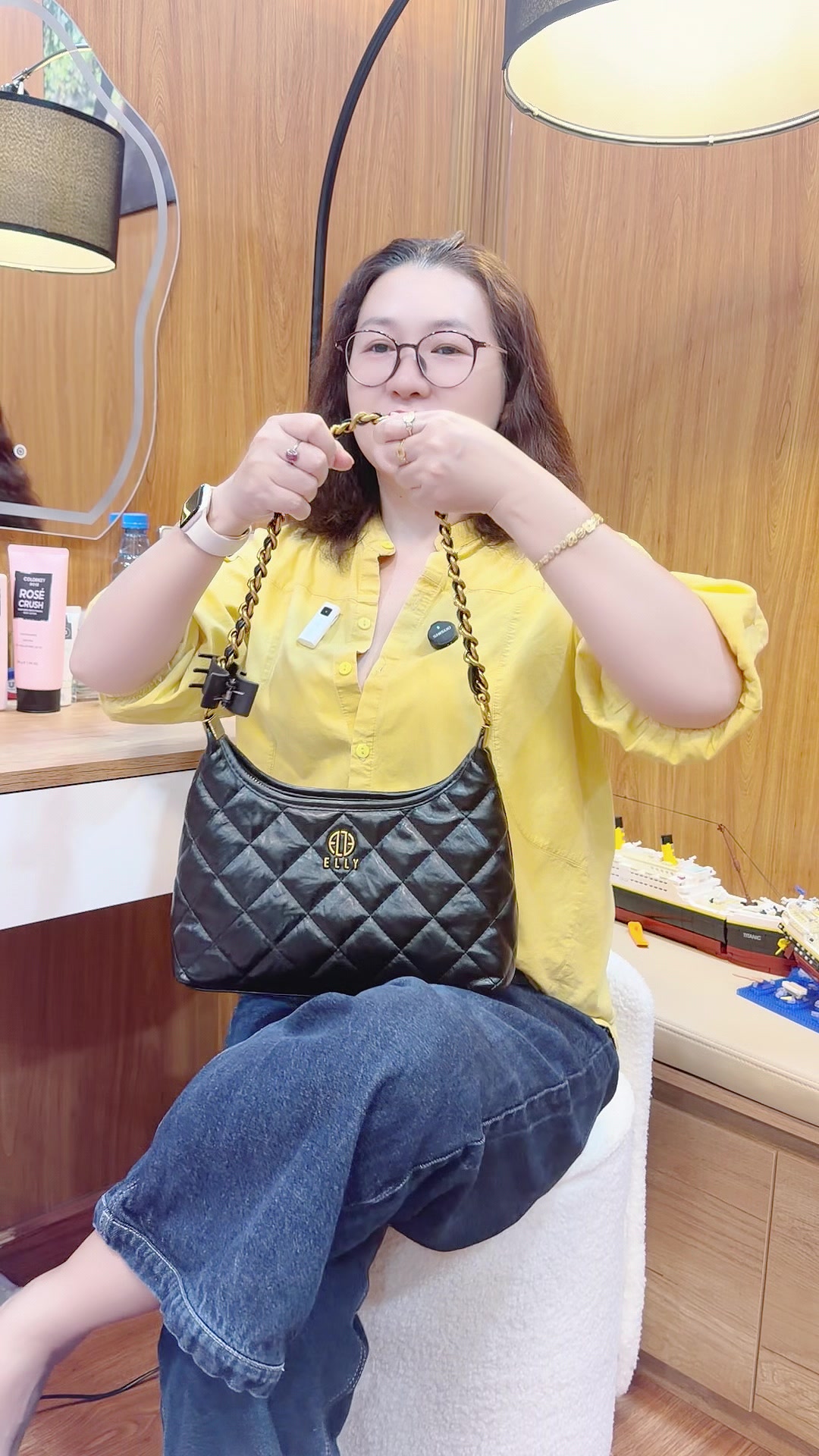 @Ổ Của Lộc1376