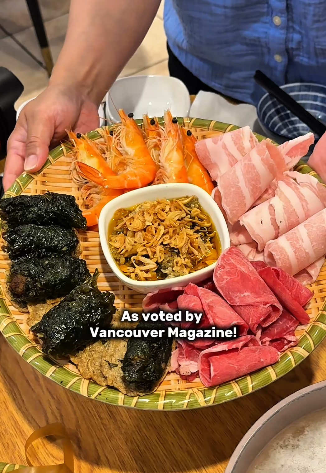 @KIRBY | travel + food blogger
