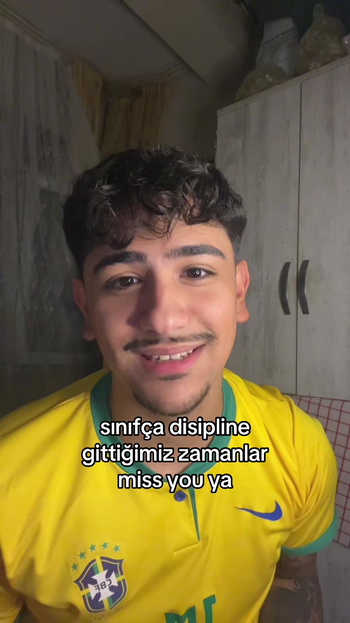 @33emree