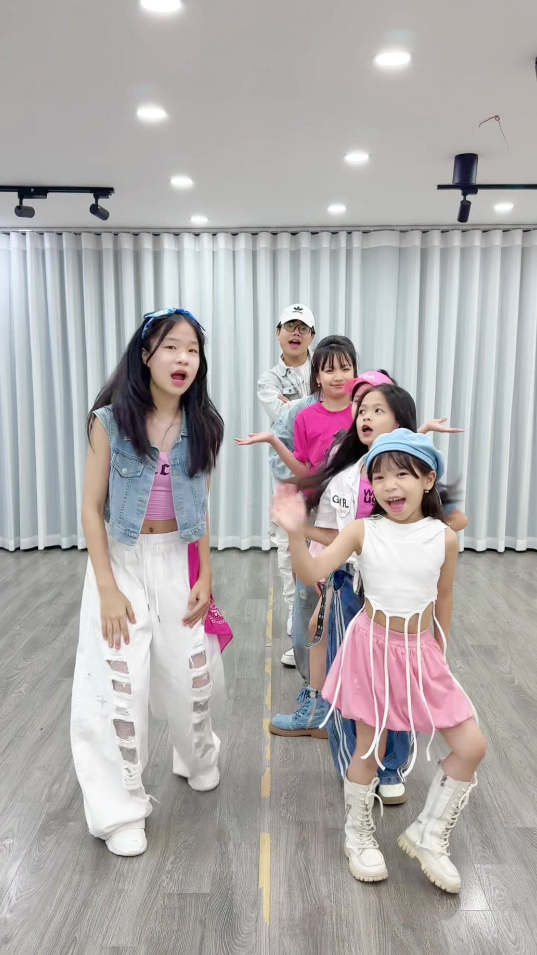 @Thầy Huy Kid Dance