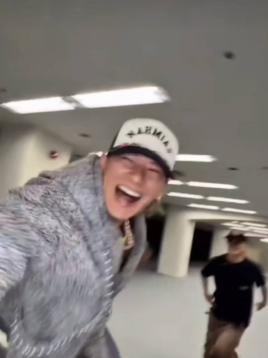 @m