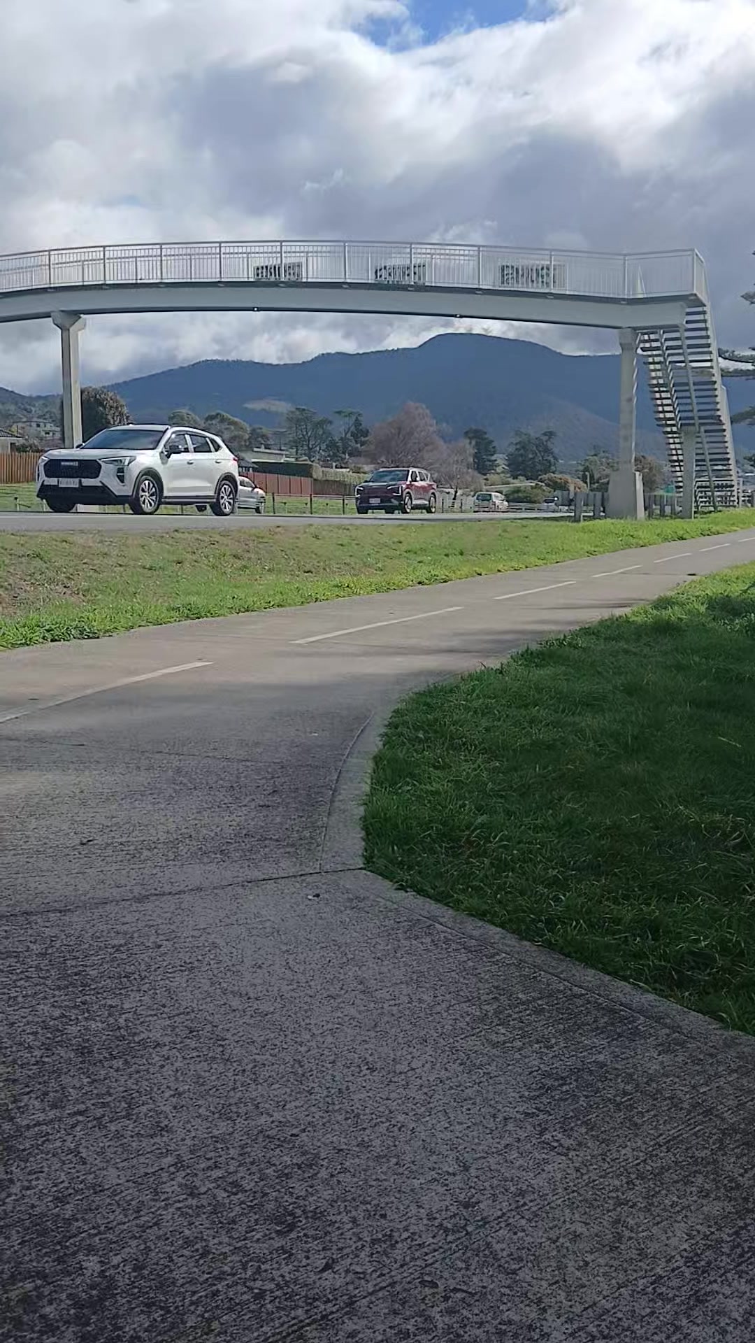 @Truck spotters of tassie