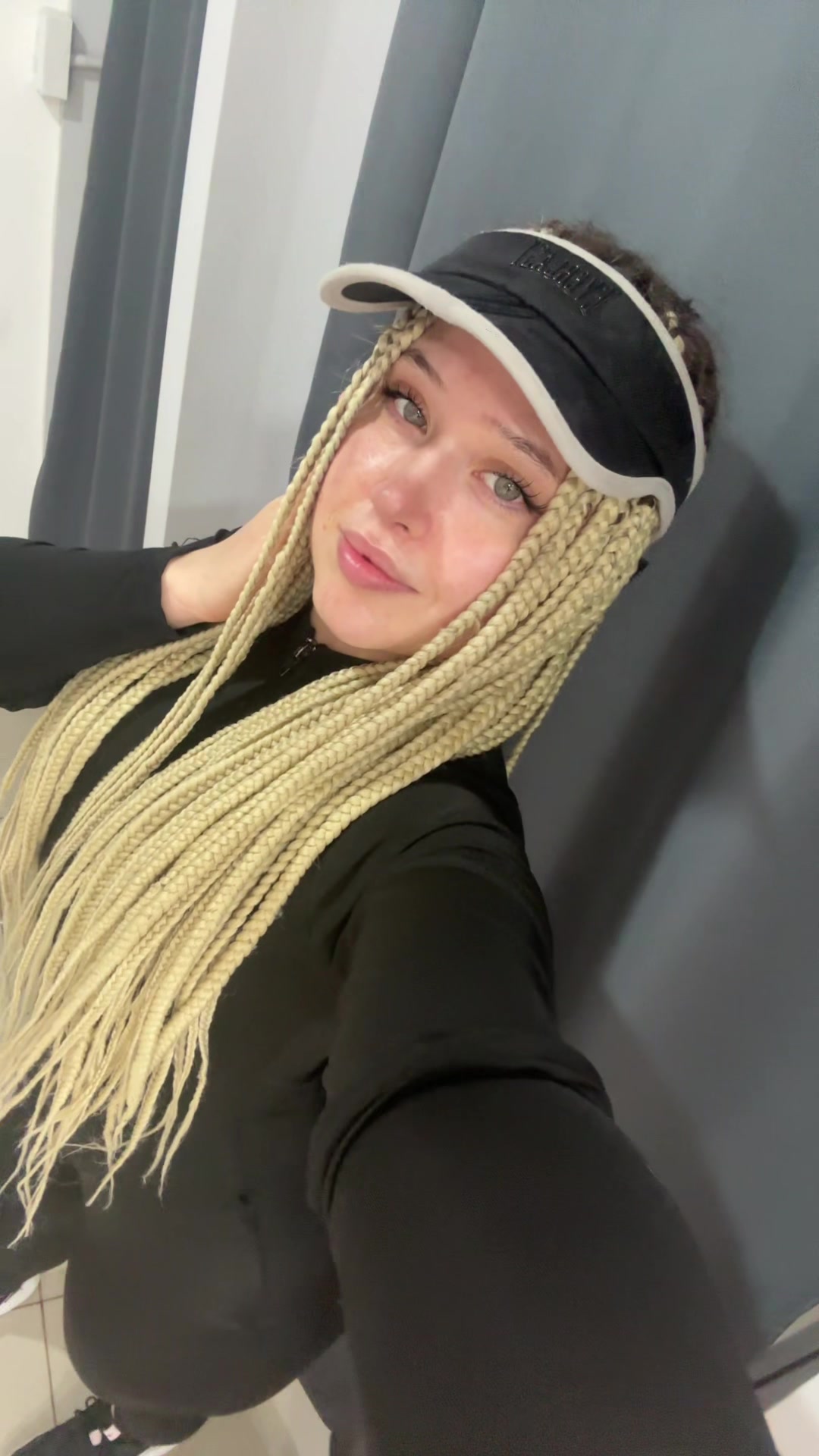 @𝕬𝖓𝖙𝖔 𝕯𝖊𝖑𝖚𝖈𝖍𝖎 🥷🏻