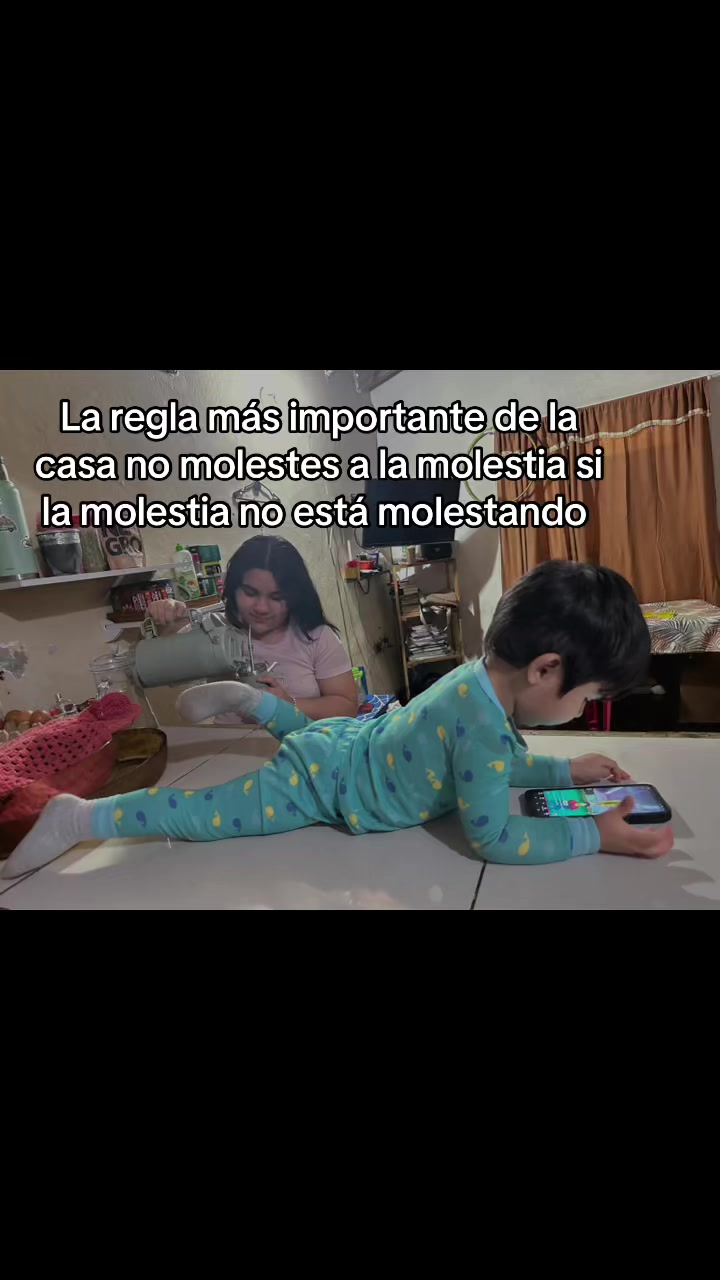 @Pao Alhelí
