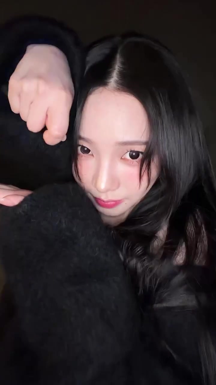 @☺︎