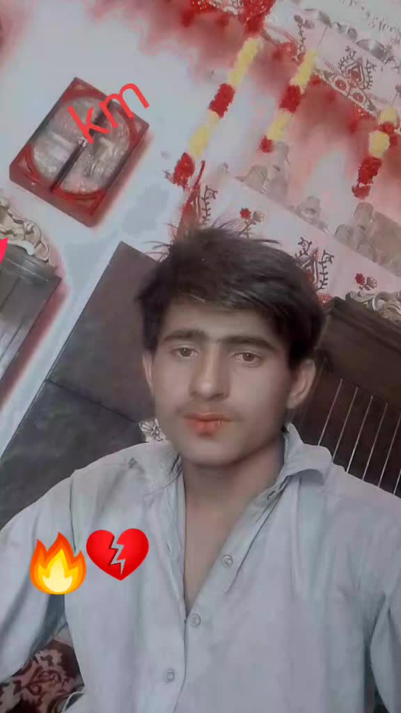@kheezar