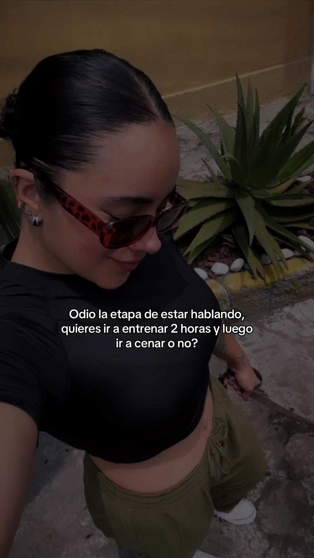 @M  E N NA 🦖🌙