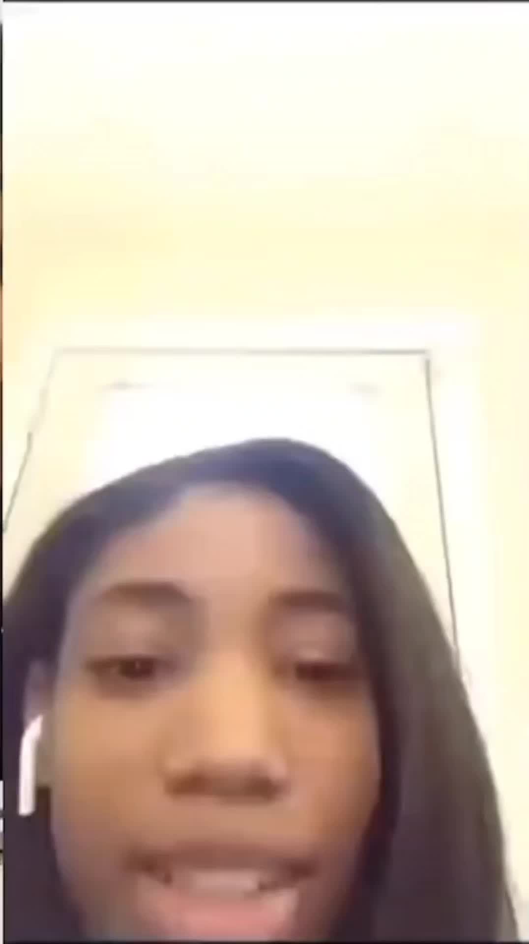 @Ricky ♱🇻🇦