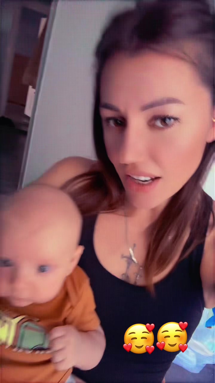 @Achilina
