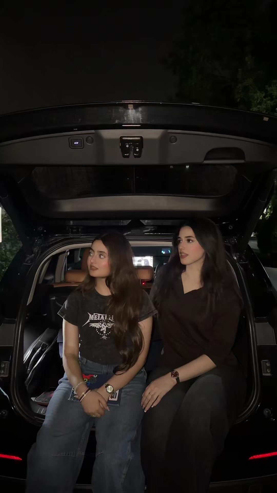 @Alina Amir