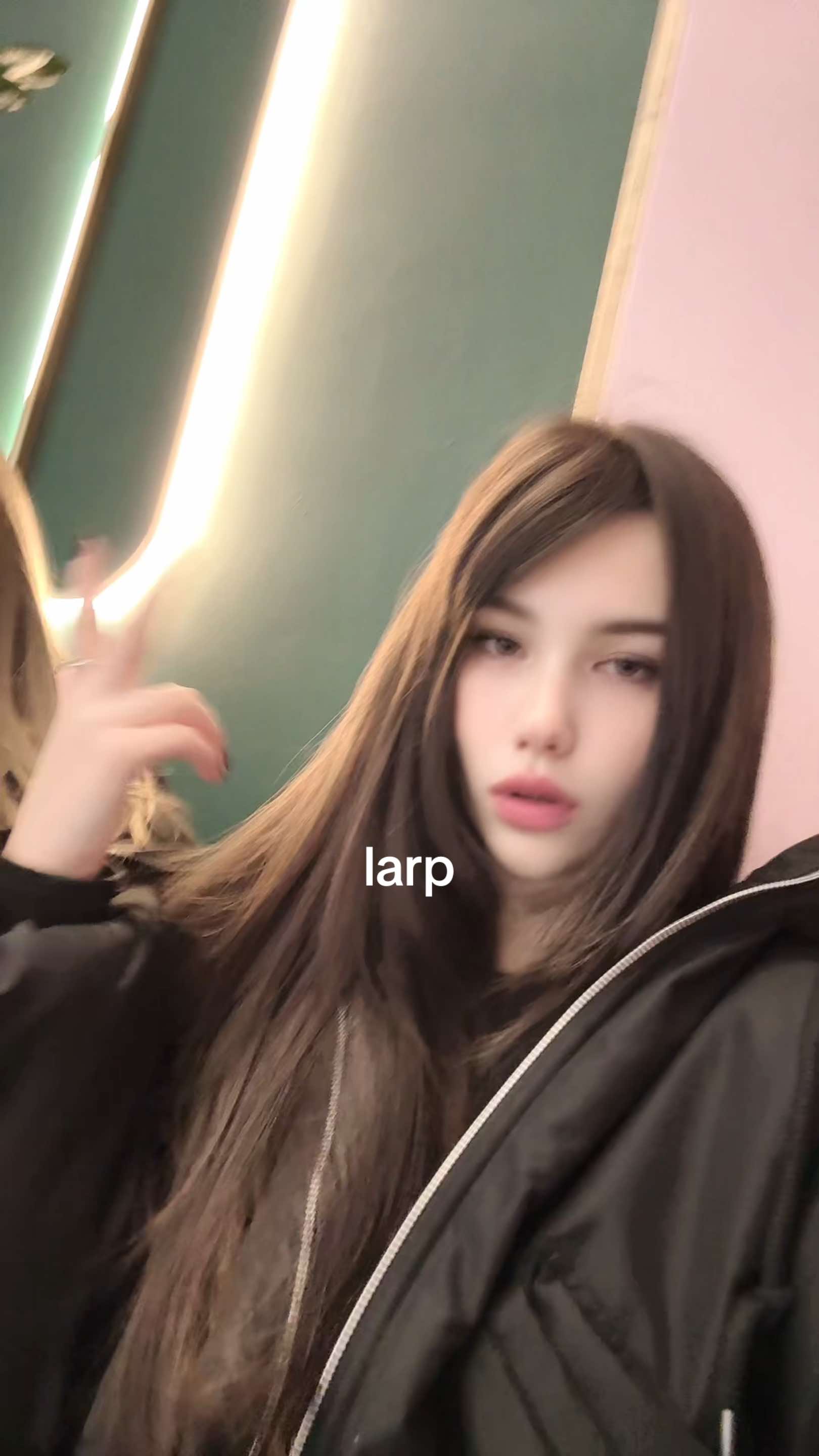 @monica