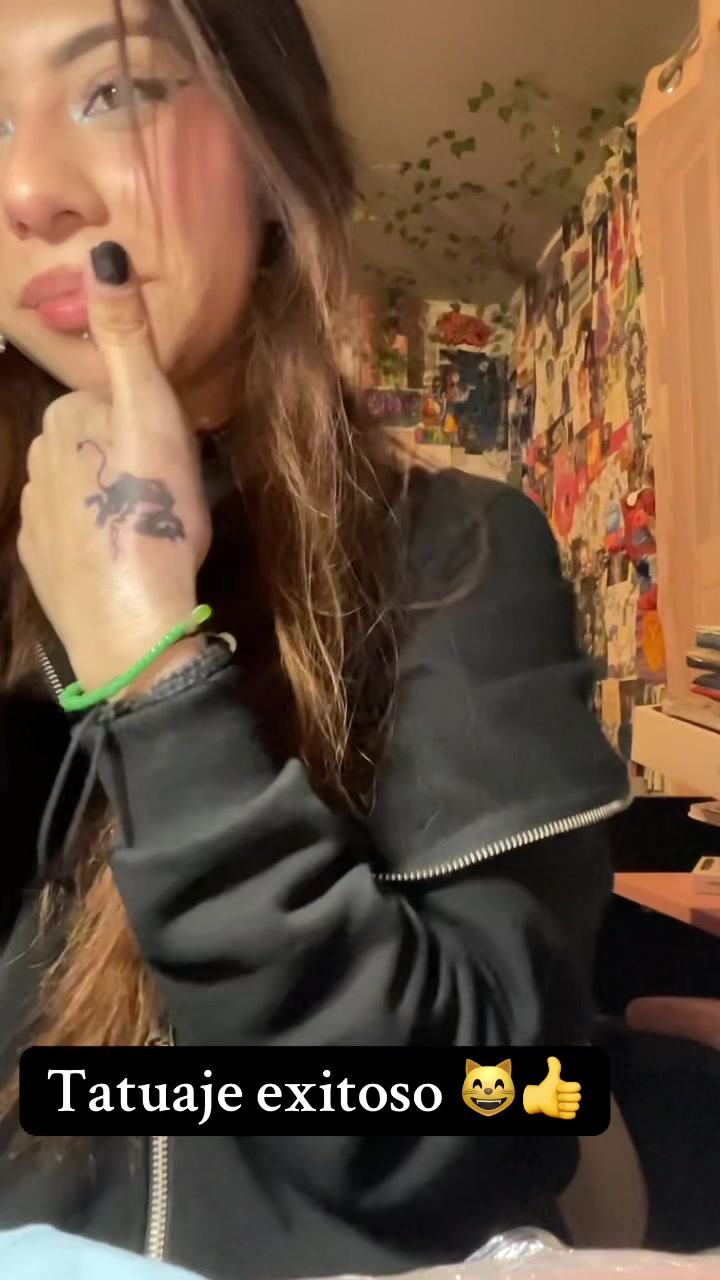 @⛤PUNK GIRL ⛤