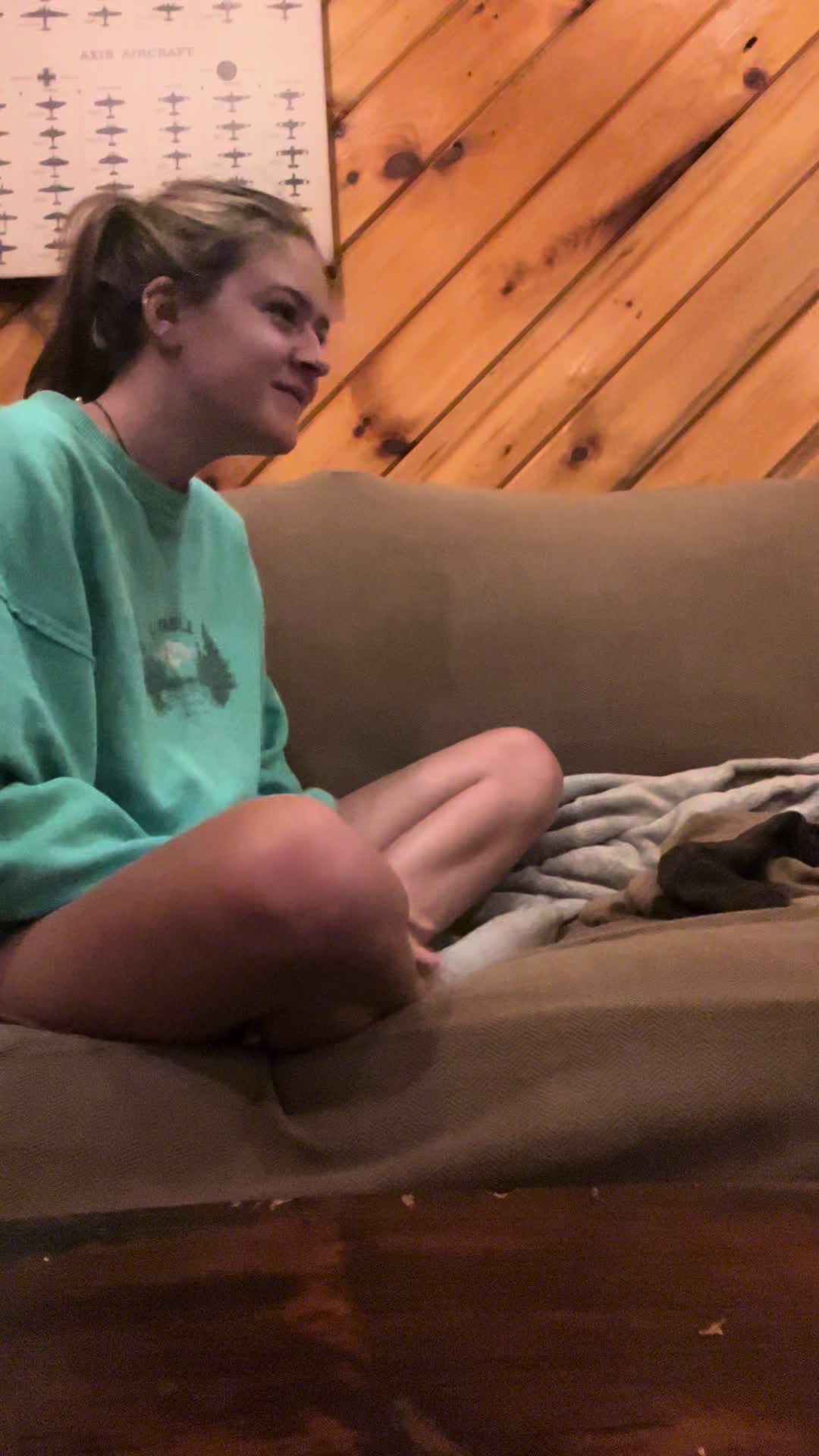 @Ari Lyons