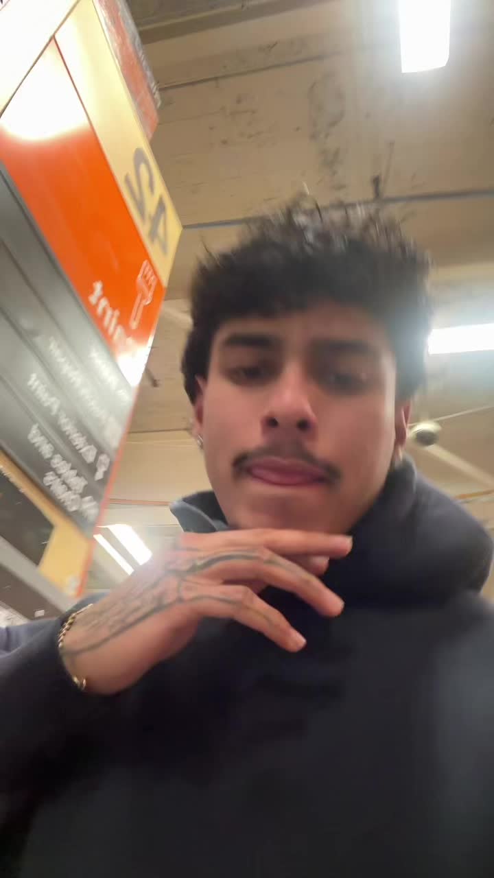 @alejandro