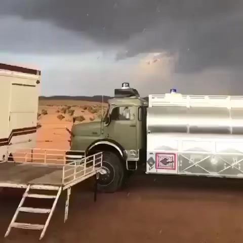 @عوّق
