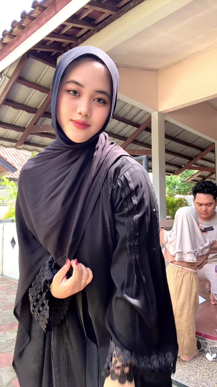 @Hana