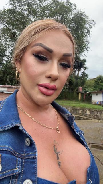 @Meralin
