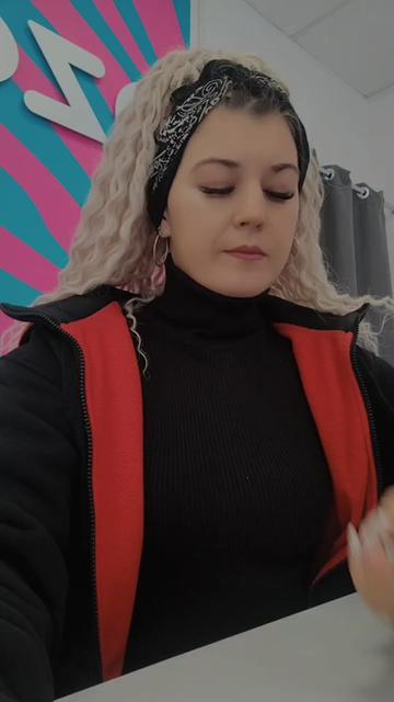 @Виктория